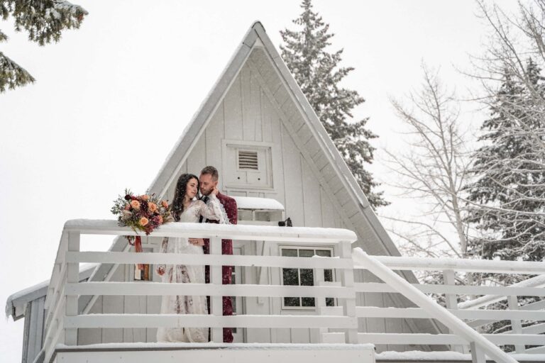 Hood River Airbnb Elopement